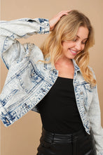 Load image into Gallery viewer, 5946-Acid Washed Shoulder Beading Denim Jacket
