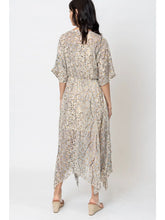 Load image into Gallery viewer, 4142-Printed Kimono Sleeve Midi Dress- BEIGE/BLACK
