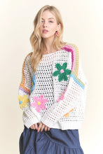 Load image into Gallery viewer, 4886- Floral Applique Crochet Top
