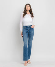 Load image into Gallery viewer, 4524- VERVET -SKYLAR Bootcut Jeans -MEDIUM WASH
