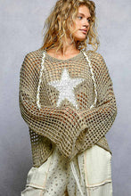 Load image into Gallery viewer, 5909- POL V NECK THIN SWEATER WITH STAR-OLIVE
