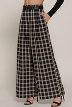 Load image into Gallery viewer, 6632- Pleated Plaid Woven Wide Long Pants-BLACK
