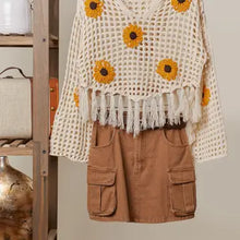 Load image into Gallery viewer, 6187- Sunflower Patched Crochet Sweater with Fringe

