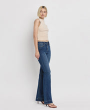 Load image into Gallery viewer, 4526 - VERVET-HIGH RISE Trouser Hem Bootcut Jeans
