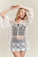Load image into Gallery viewer, 4328-FRONT LACE UP CROCHET COVER UP-WHITE
