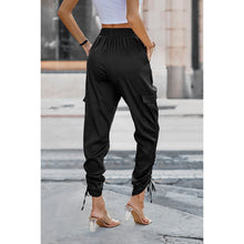 Load image into Gallery viewer, 4922-Soild Pockets Ruffle Slip Sport Pant-BLACK
