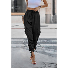Load image into Gallery viewer, 4922-Soild Pockets Ruffle Slip Sport Pant-BLACK
