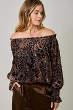 Load image into Gallery viewer, 6656-Velvet Burnout On/Off Shoulder Blouse LEOPARD
