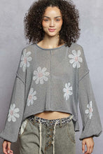 Load image into Gallery viewer, 5799- POL Balloon Sleeve Floral Print Thin Sweater -GREY
