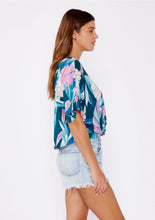 Load image into Gallery viewer, 5193-Short Sleeve V-Neck Tropical Leaf Knot Top
