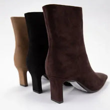 Load image into Gallery viewer, 6426- Pointed Square Toe Center-Seam Ankle Boots-BLACK
