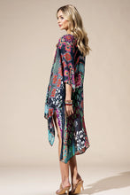 Load image into Gallery viewer, 6499- Midnight Mosaic Viscose Kimono
