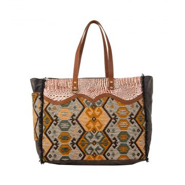 S-7334- MYRA WEEKENDER-SENECA FALLS