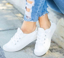 Load image into Gallery viewer, #692 WHITE SNEAKERS WITH LACES
