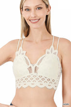 Load image into Gallery viewer, 973- CROCHET BRALETTE
