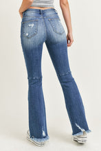 Load image into Gallery viewer, 3139-RISEN HIGH RISE DISTRESSED RAW HEM FLARE
