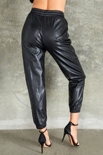 Load image into Gallery viewer, 1243-CUFFED JOGGER WITH KNEE STITCH CONTRAST
