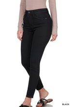 Load image into Gallery viewer, 1958- HIGH-RISE ANKLE SKINNY BLACK DENIM PANTS
