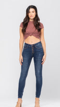 Load image into Gallery viewer, JUDY BLUE #176- BUTTON FLY NO DESTROY SKINNY
