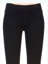 Load image into Gallery viewer, CELLO #58- Black Flared pull on Jegging
