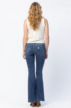 Load image into Gallery viewer, 3002- HIGH RISE BUTTON FLY DISTRESSED FLARE
