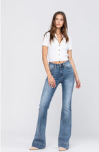 Load image into Gallery viewer, 3293-Judy Blue Mid-Rise Trouser Flare
